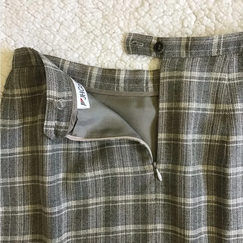 Gray/Sage Green Plaid Skirt Set - Picture 6 of 9